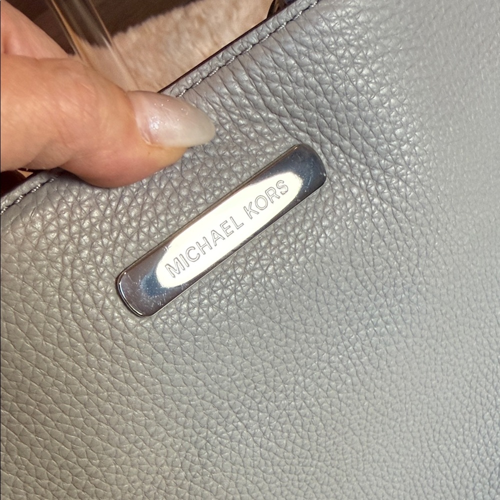 Michael Kors Silver Tote Bag - Picture 8 of 8